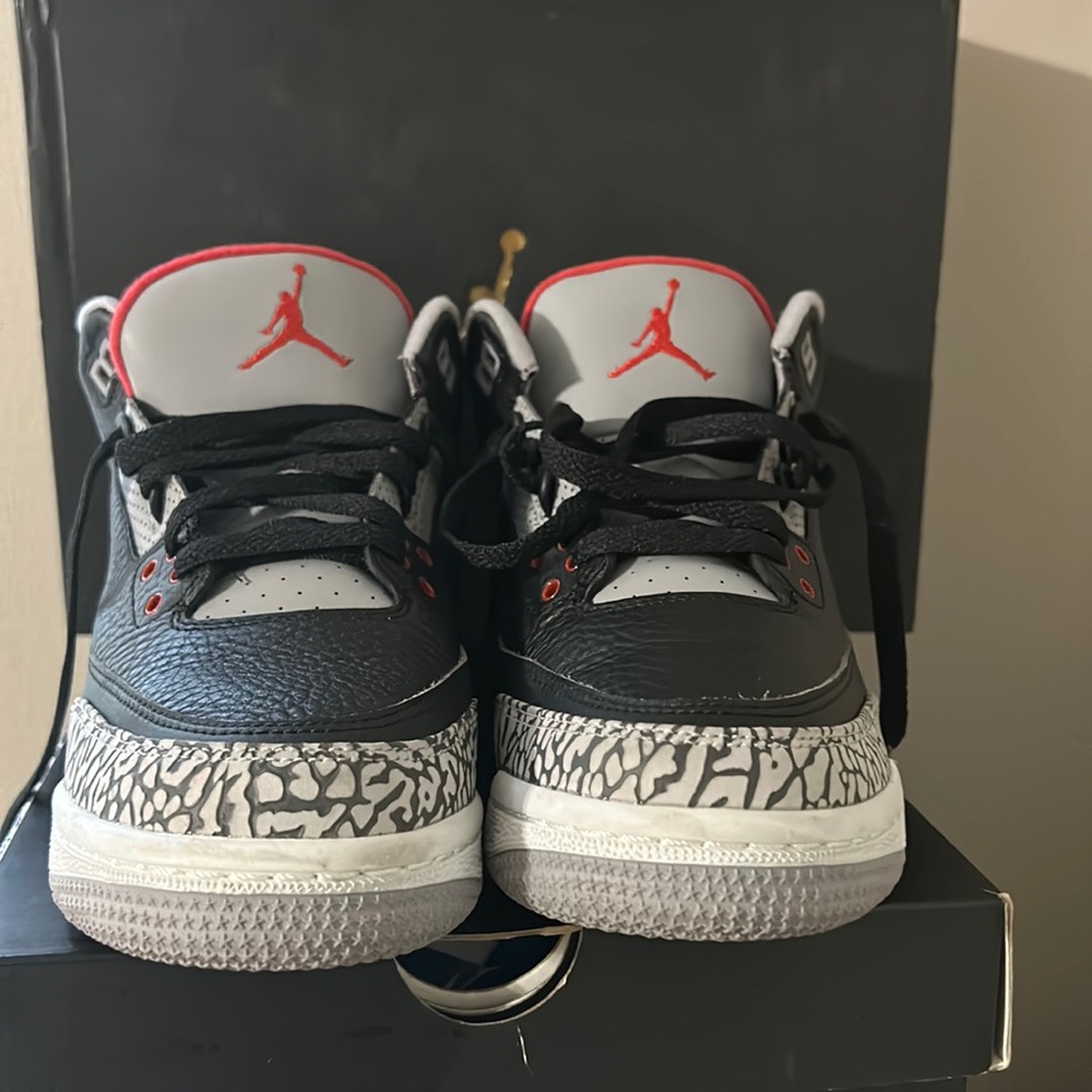 Retro 3 worn once